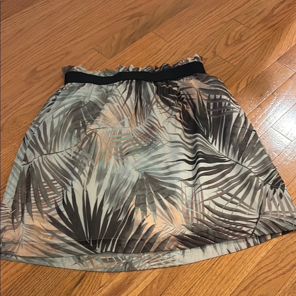 H&M Black and Gray Bubble Mini Skirt Resort Wear